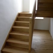 samonosilne stopnice 9